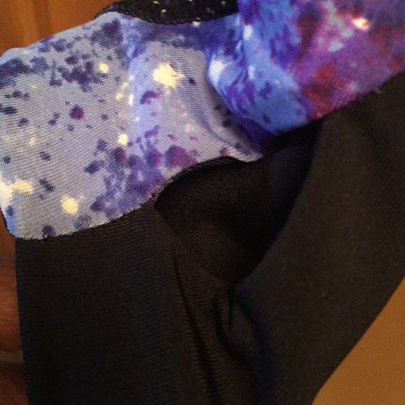 Aviva Jogging Top - Picture 5 of 6